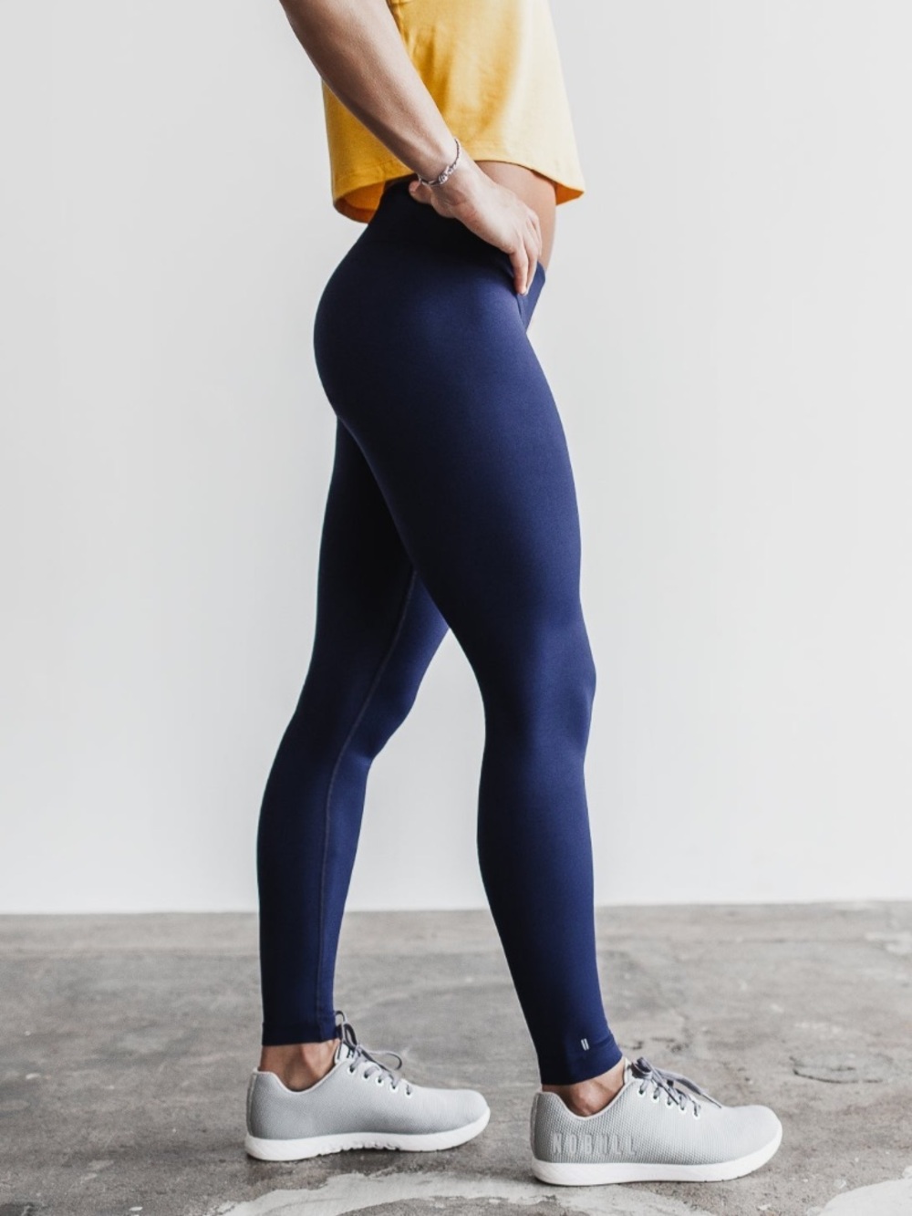 NWT NOBULL Women's Low-Rise Tight 28" Small Deep Navy Blue